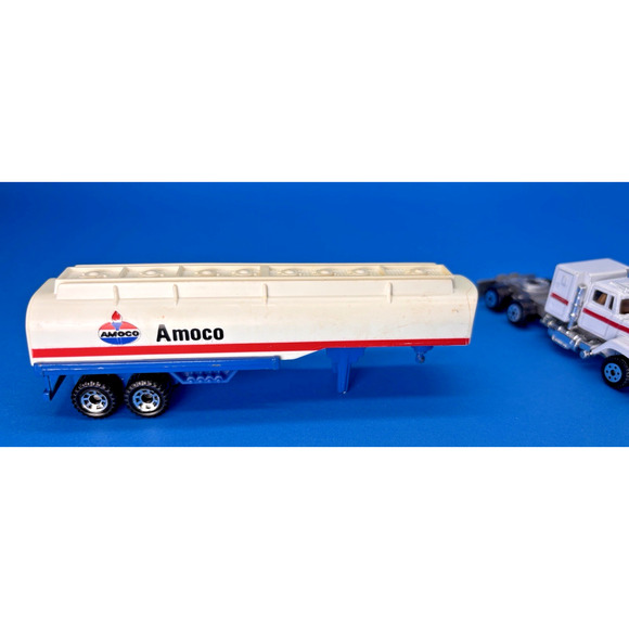 Vintage 82 Road Champs MACK/Matchbox HO 1/87 Diecast Amoco Semi Truck & Tanker - Picture 5 of 14